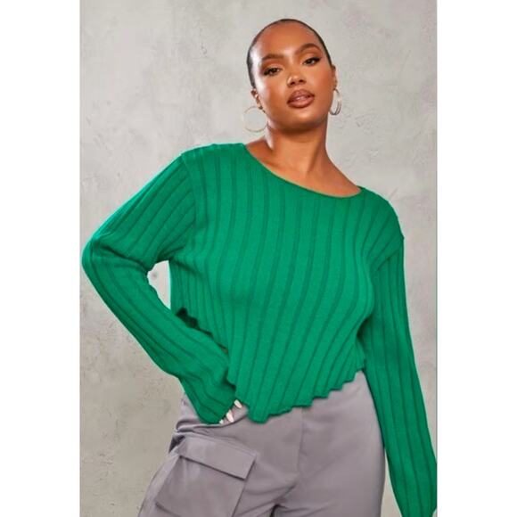 PrettyLittleThing Green Chunky Knit Long Sleeve Dip Hem Crop Top NWT UK Size XXL - Picture 4 of 7